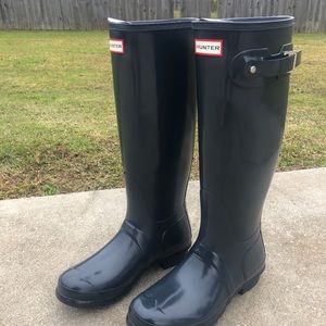Hunter Tall Gloss Rain Boot